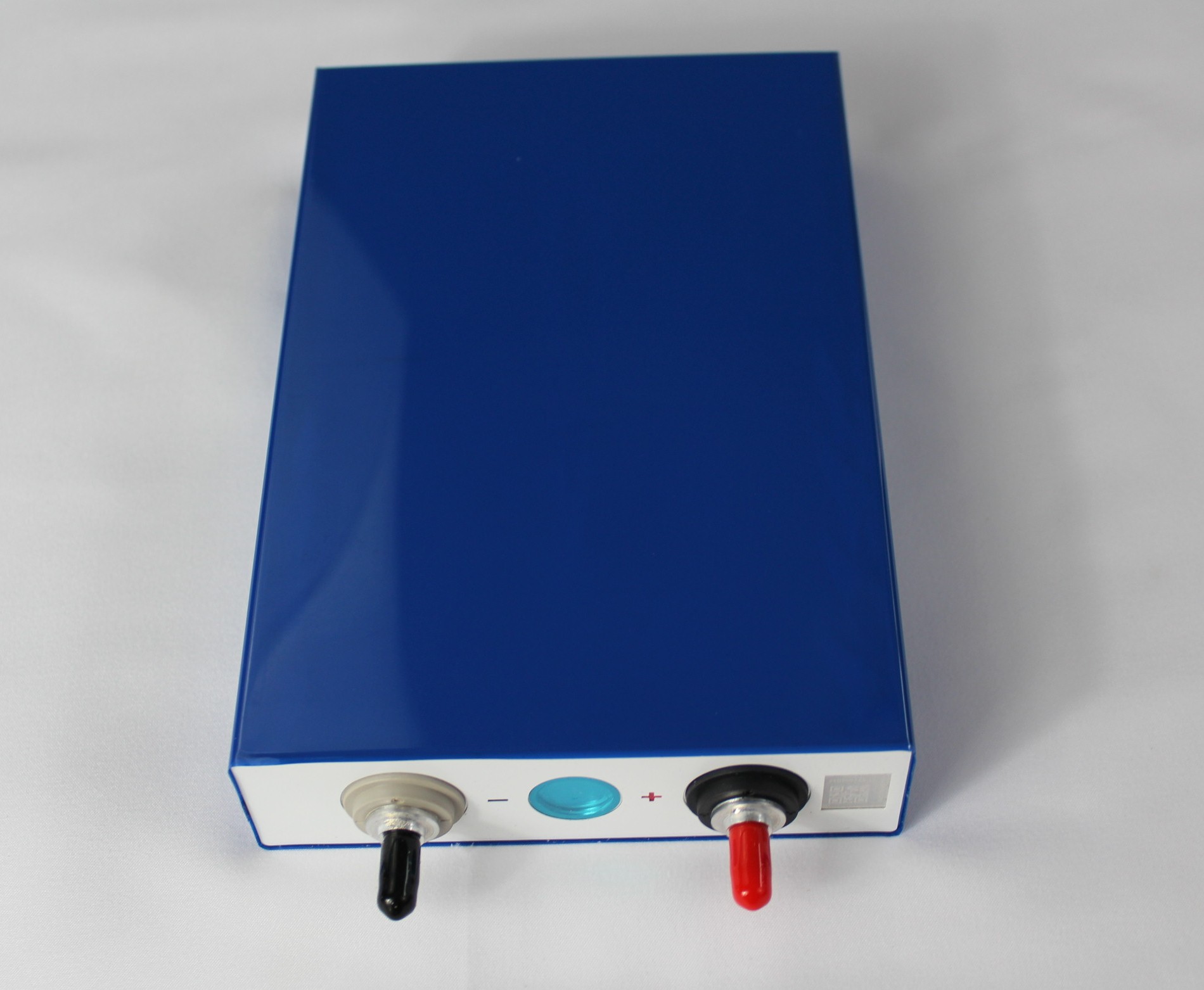 Lithium-Ion Cell 105Ah 3.2V LiFePO4 Battery – High-Capacity Energy Storage for EV & Solar Applications